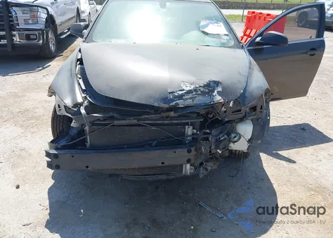 2010 Chevrolet Malibu Ls z USA, uszkodzony, nr VIN 1G1ZB5EB9AF214128